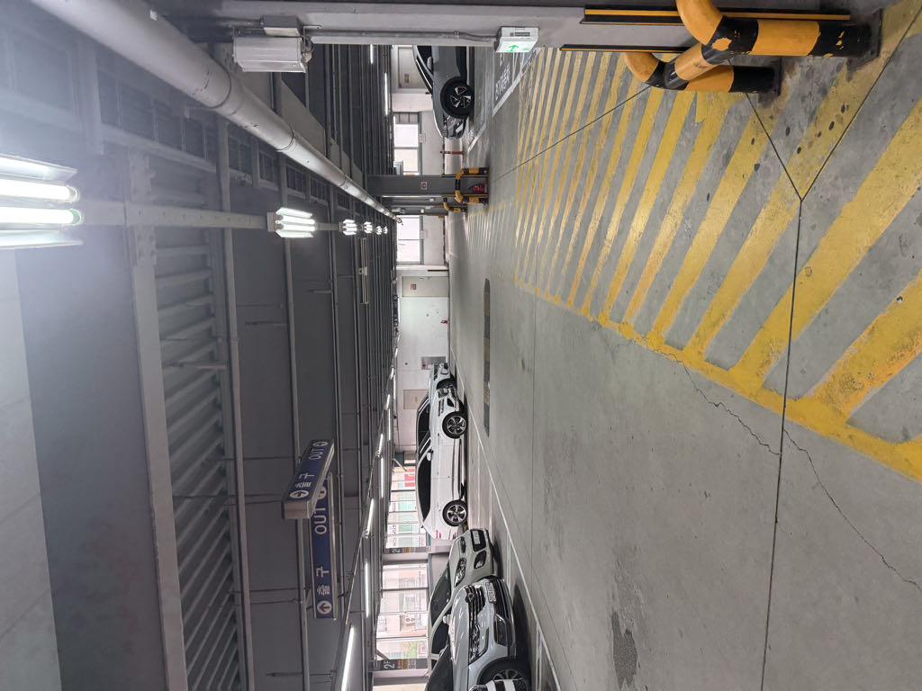 식자재왕도매마트 민영 주차장 이미지 2