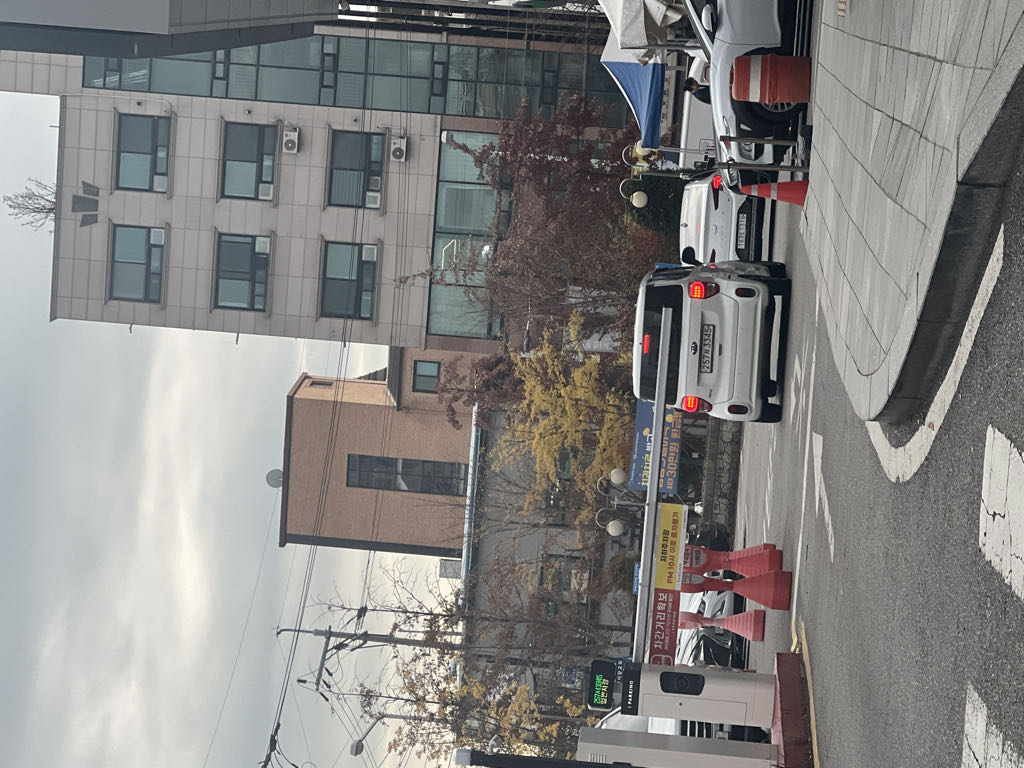 수원 축산 농협 하나로마트 곡반정점 민영 주차장 이미지 2