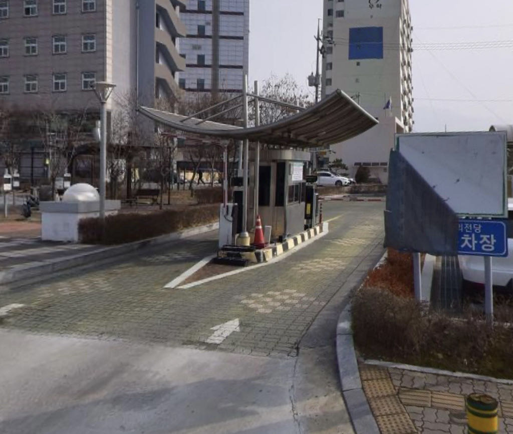 보령 문화의전당 공영 주차장 이미지 1