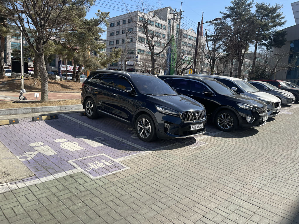 시흥 국민체육센터 어린이체육관 공영 주차장 이미지 2