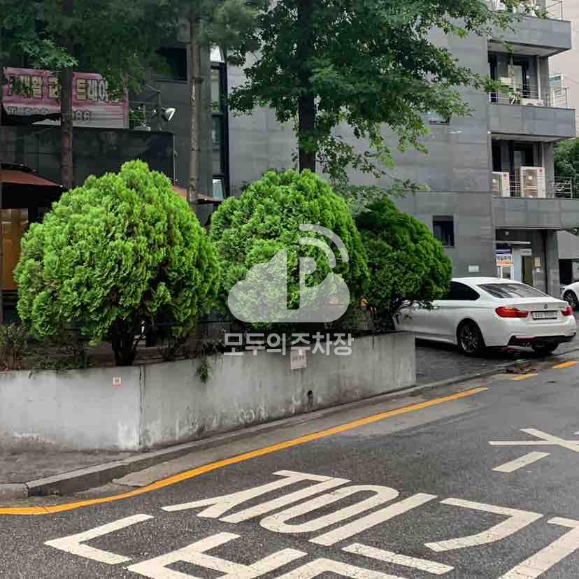 효봉빌딩 주차장 이미지 3