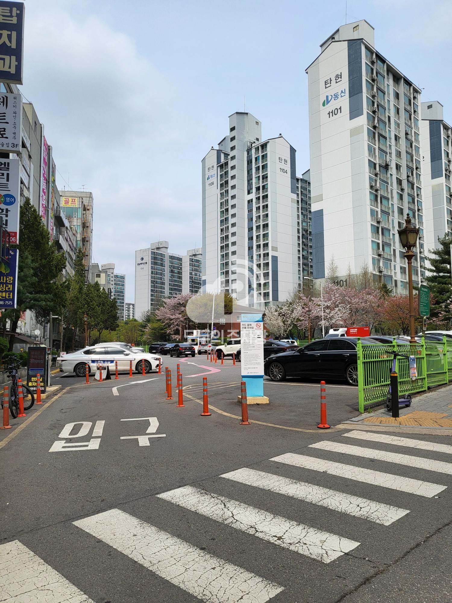 탄현 제2 공영 주차장 이미지 1
