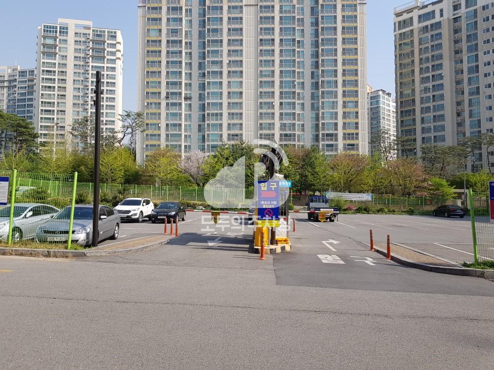 풍동 제2 공영 주차장 이미지 2