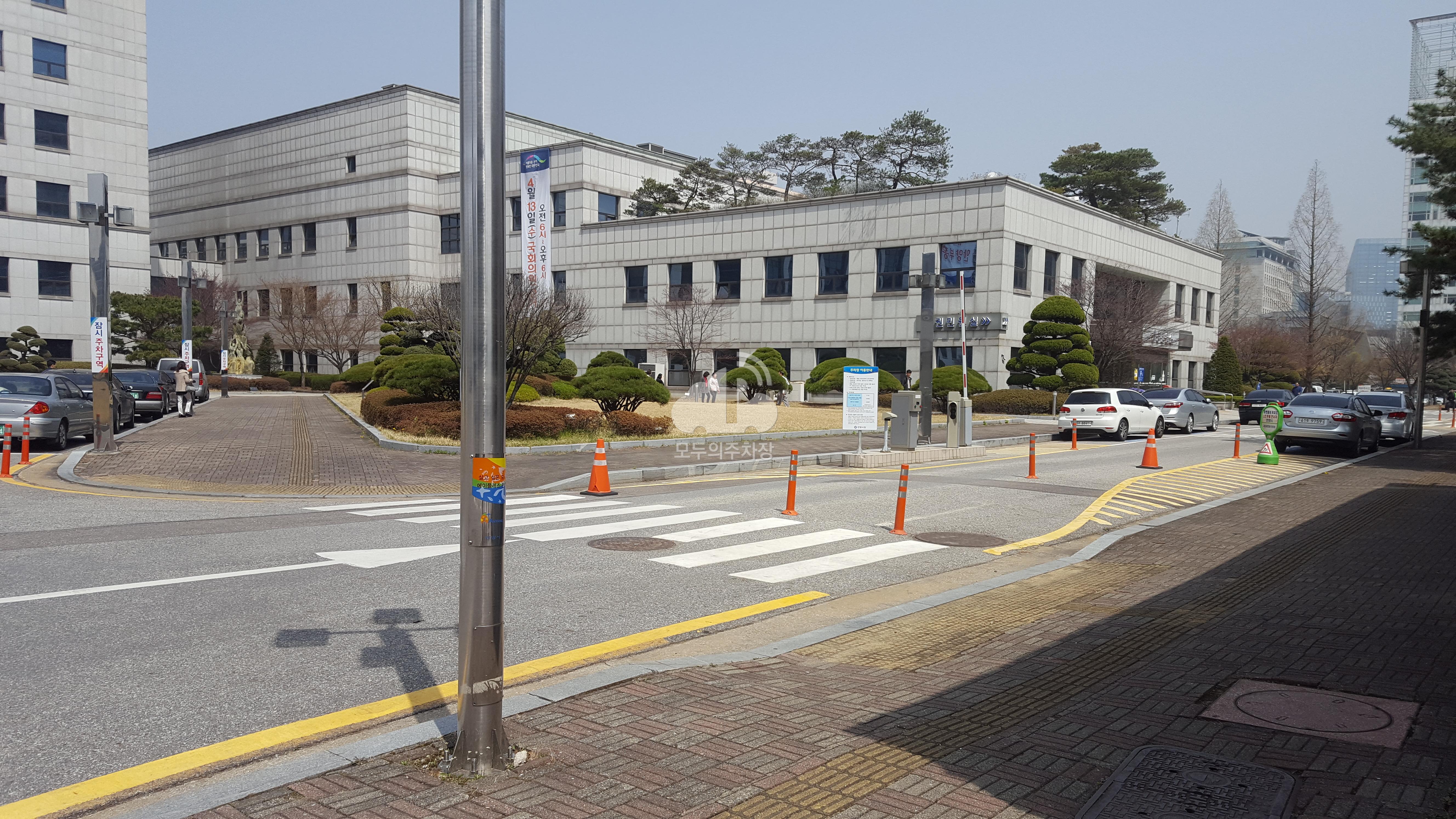 안양시청 주차장 이미지 2
