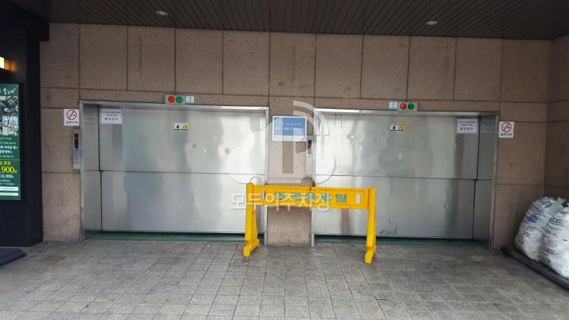 스칼렛빌딩 주차장 이미지 3