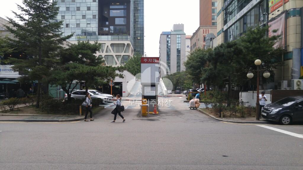 가락빌딩 주차장 이미지 4
