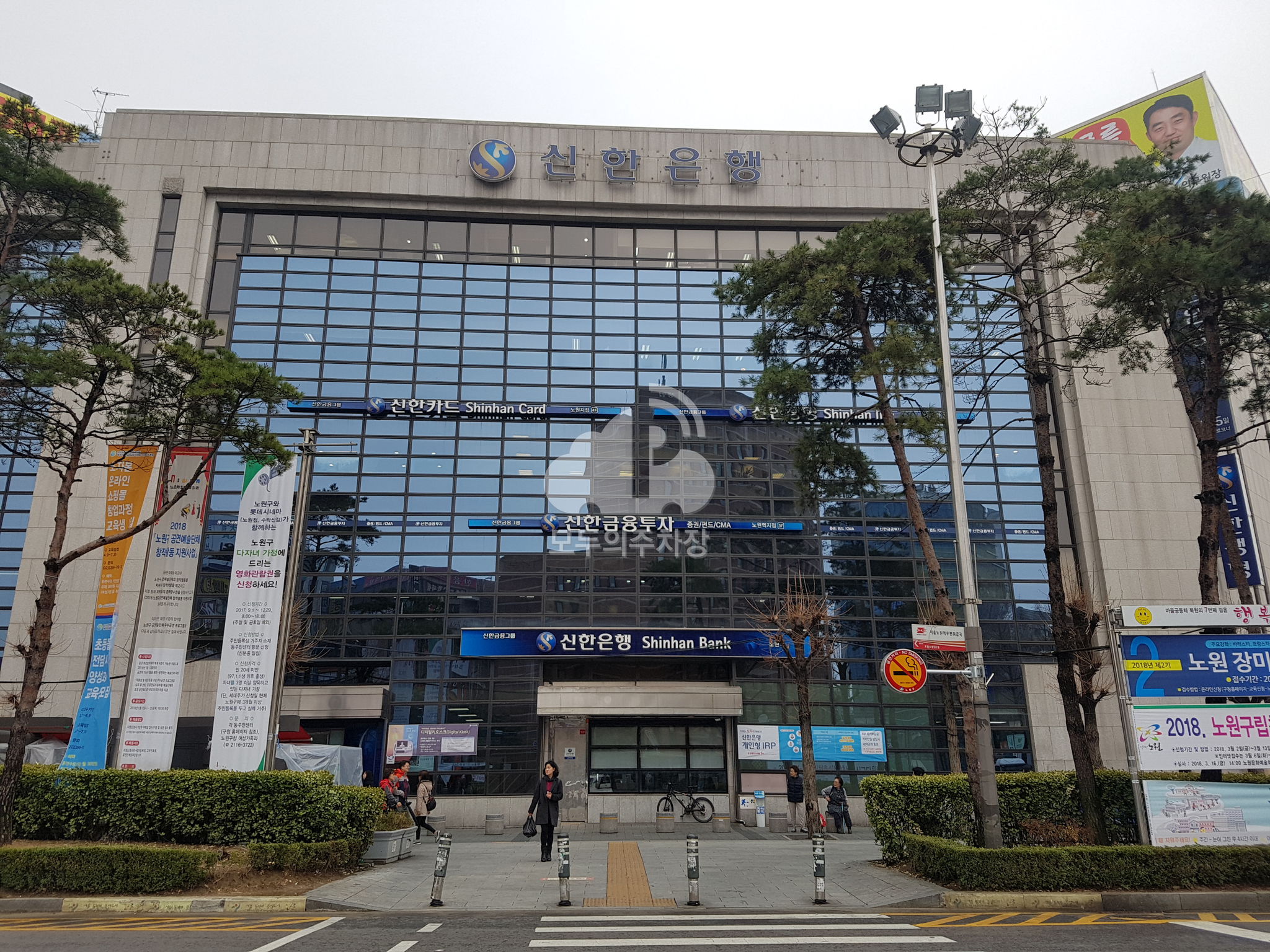 주차장 사진
