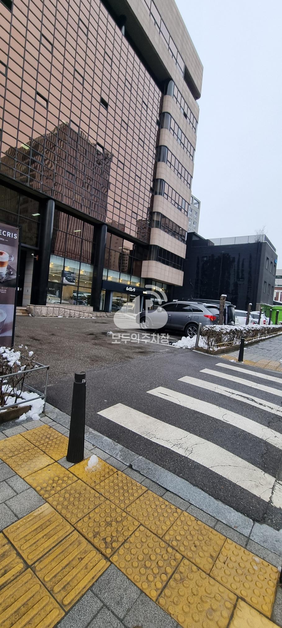 당산빌딩 주차장 이미지 2