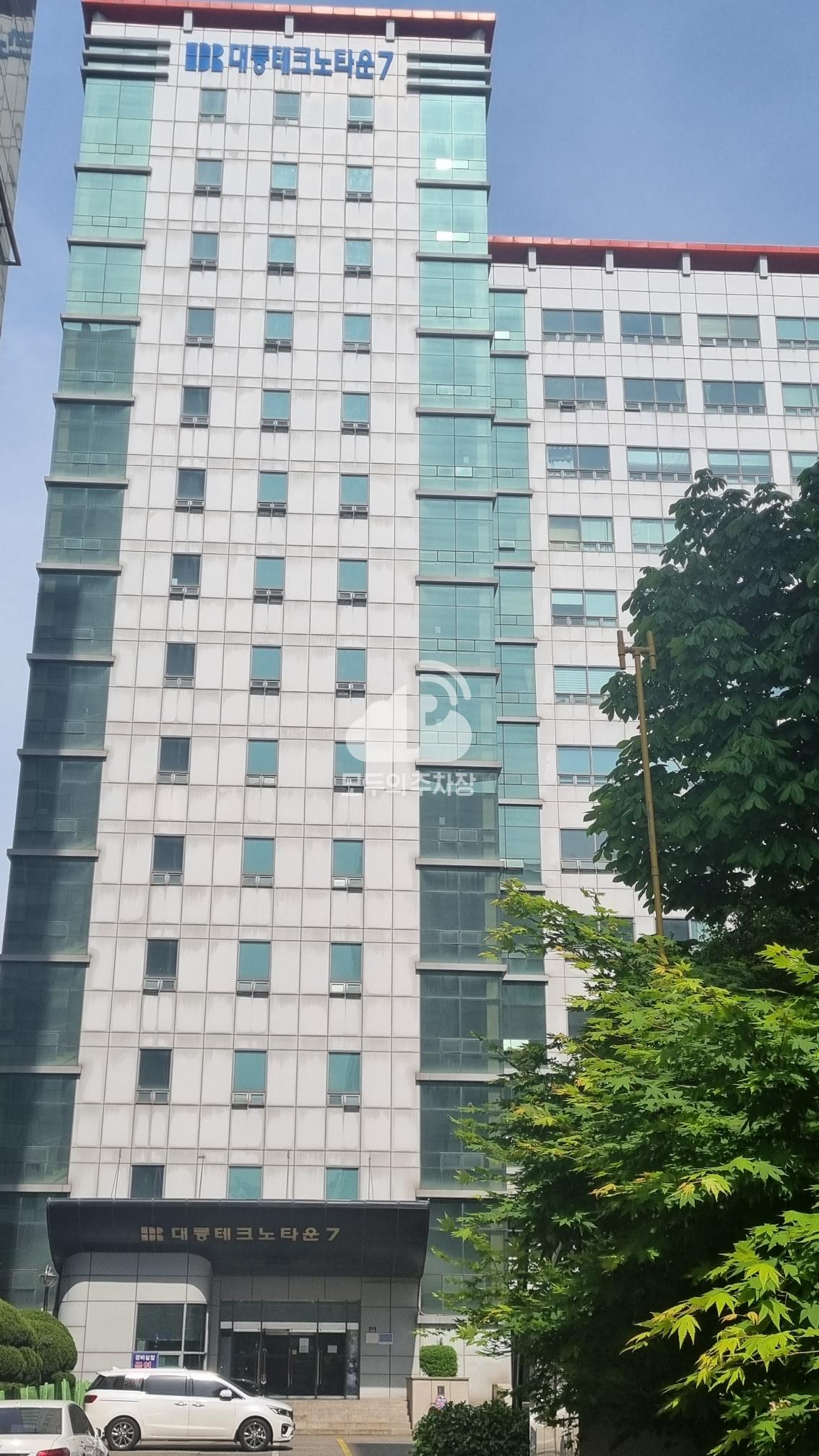 대륭테크노타워7 7차 주차장 이미지 1