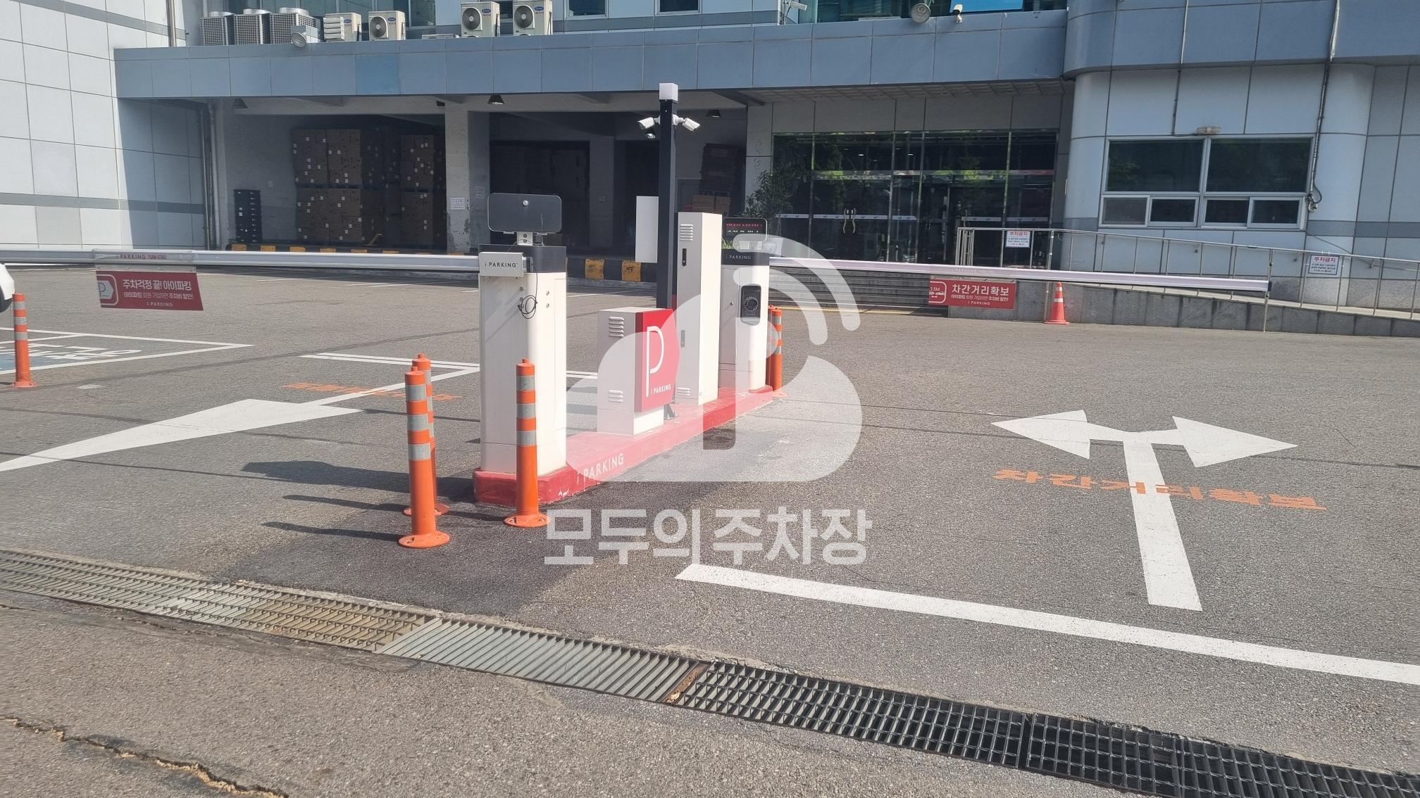 대륭테크노타운 2차 주차장 이미지 2