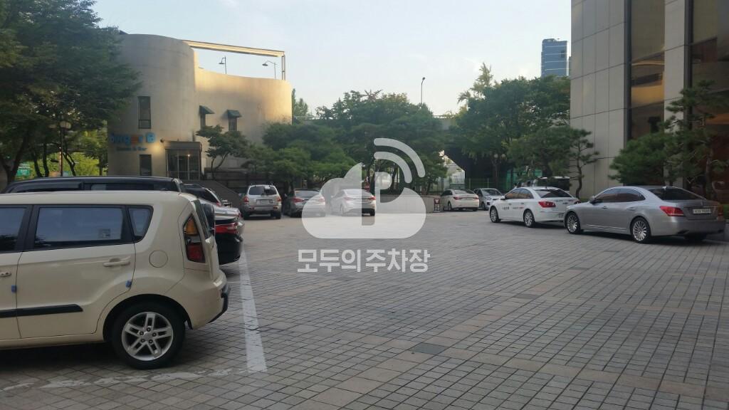 투루파킹 NH농협생명빌딩 서관 주차장 이미지 4