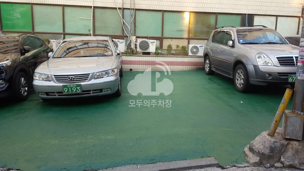 서울캐피탈 주차장 이미지 2
