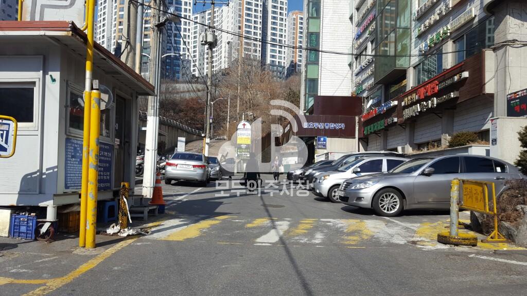 금호두산 종합상가 민영 주차장 이미지 1