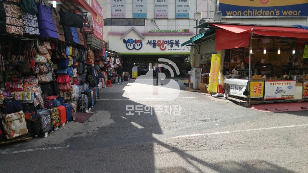삼익패션타운 주차장 이미지 1