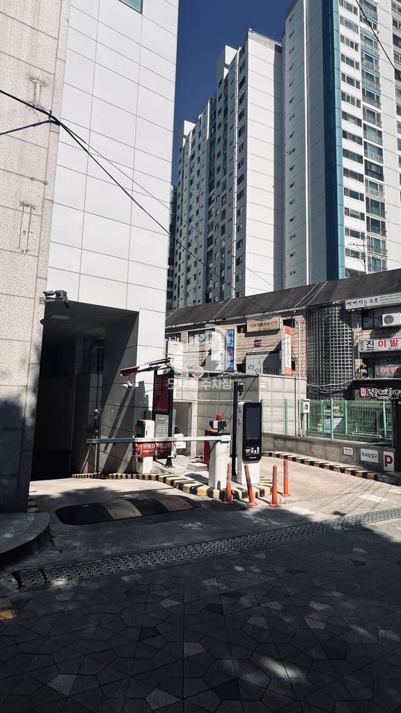 관상복합청사 주차장 이미지 2
