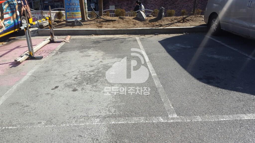 돈암문화스포츠센터 주차장 이미지 2