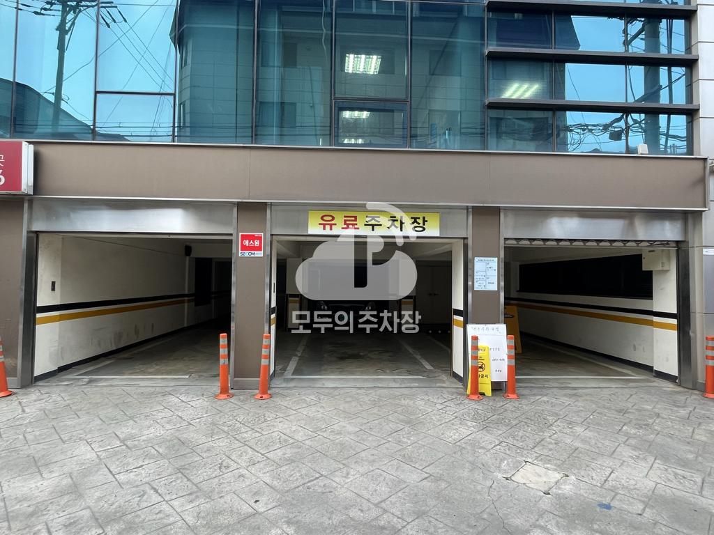 DSA빌딩 주차장 이미지 3