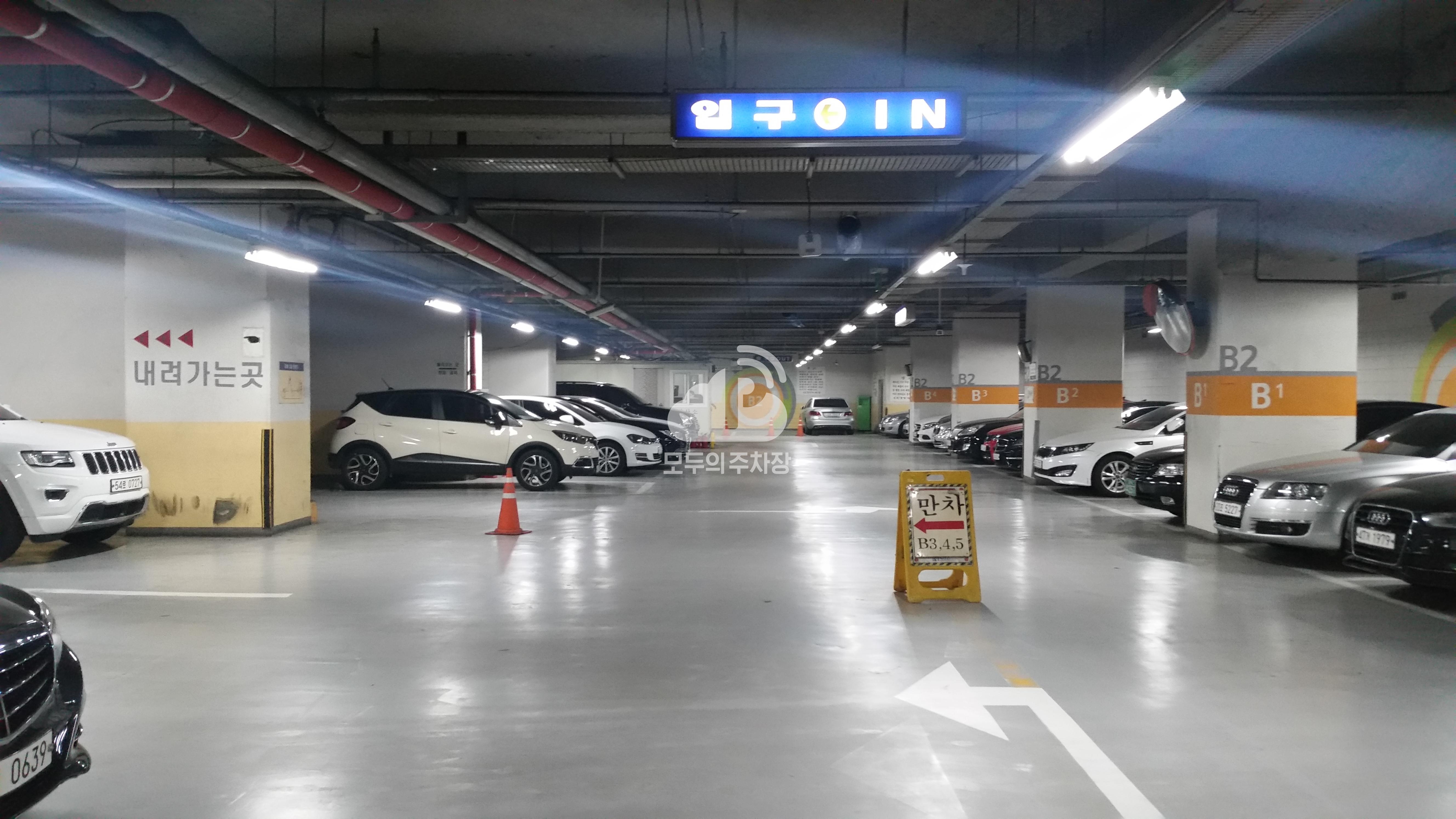 SK허브블루 주차장 이미지 3