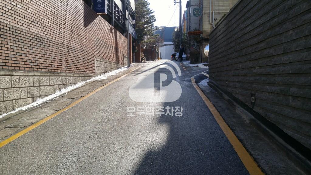 프리마호텔 별관 주차장 이미지 1