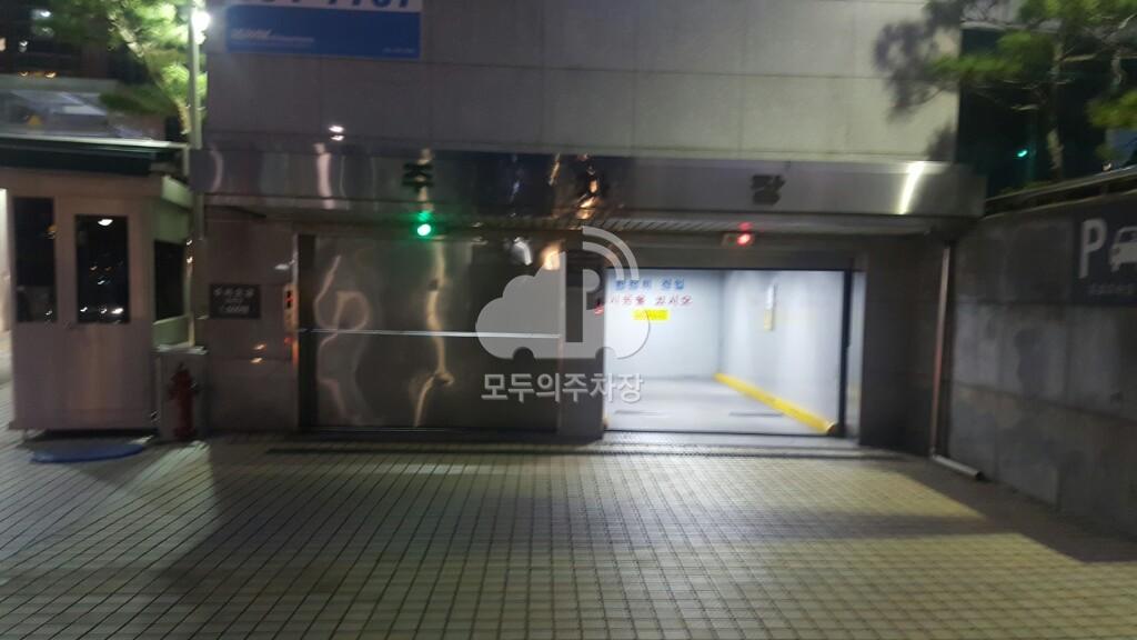 삼하빌딩 주차장 이미지 2