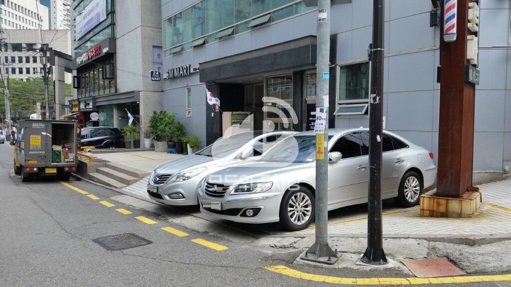 KS빌딩 주차장 이미지 1