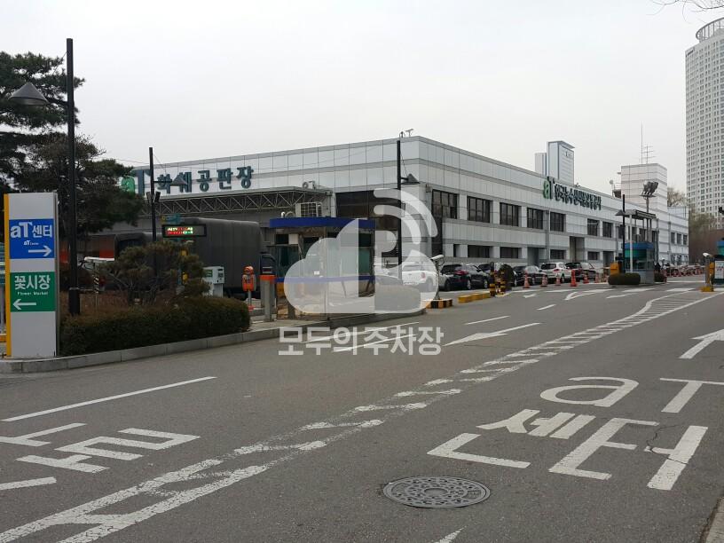 AT센터 주차장 이미지 1