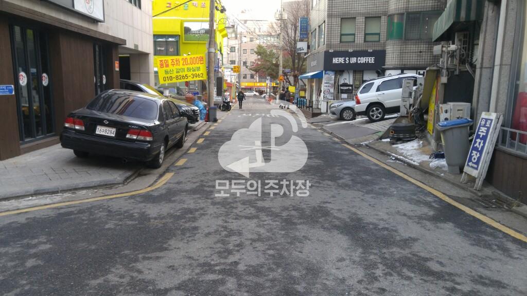행운 민영 주차장 이미지 1