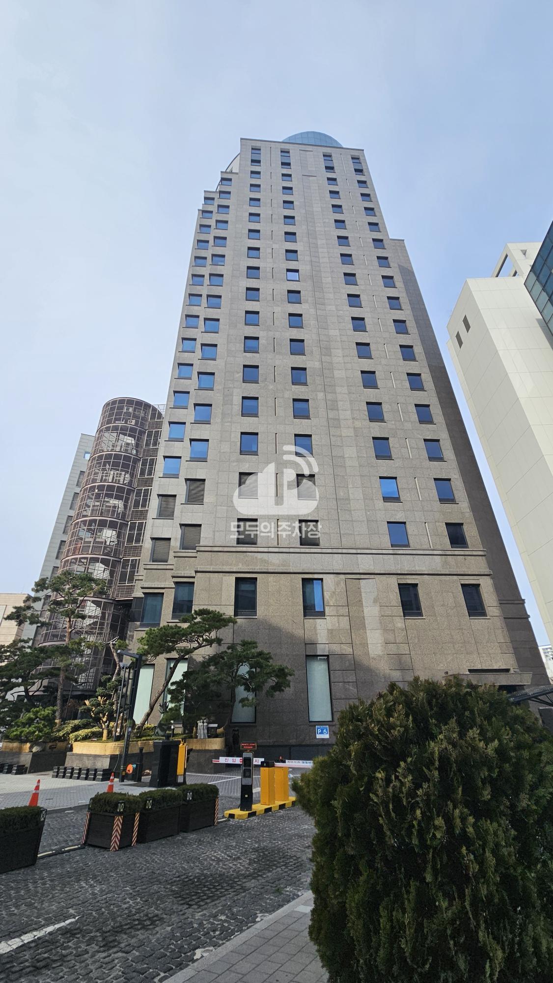 구산타워 주차장 이미지 1