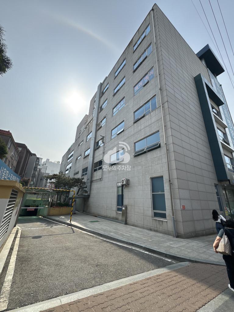 은호빌딩 주차장 이미지 1