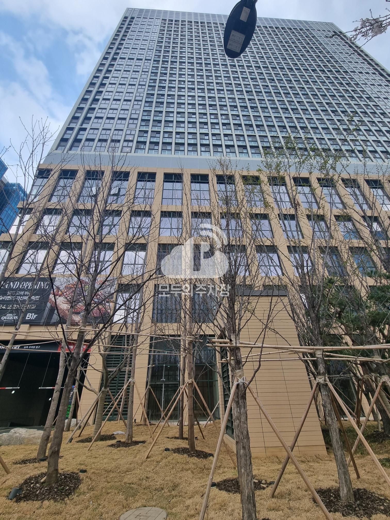 제일모직 아울렛 주차장 이미지 1