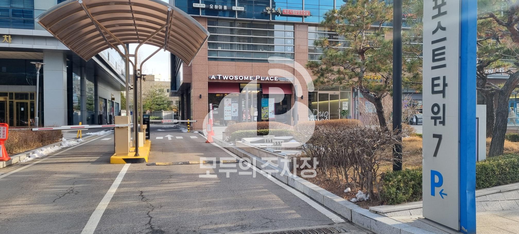 대륭포스트타워7차 주차장 이미지 2
