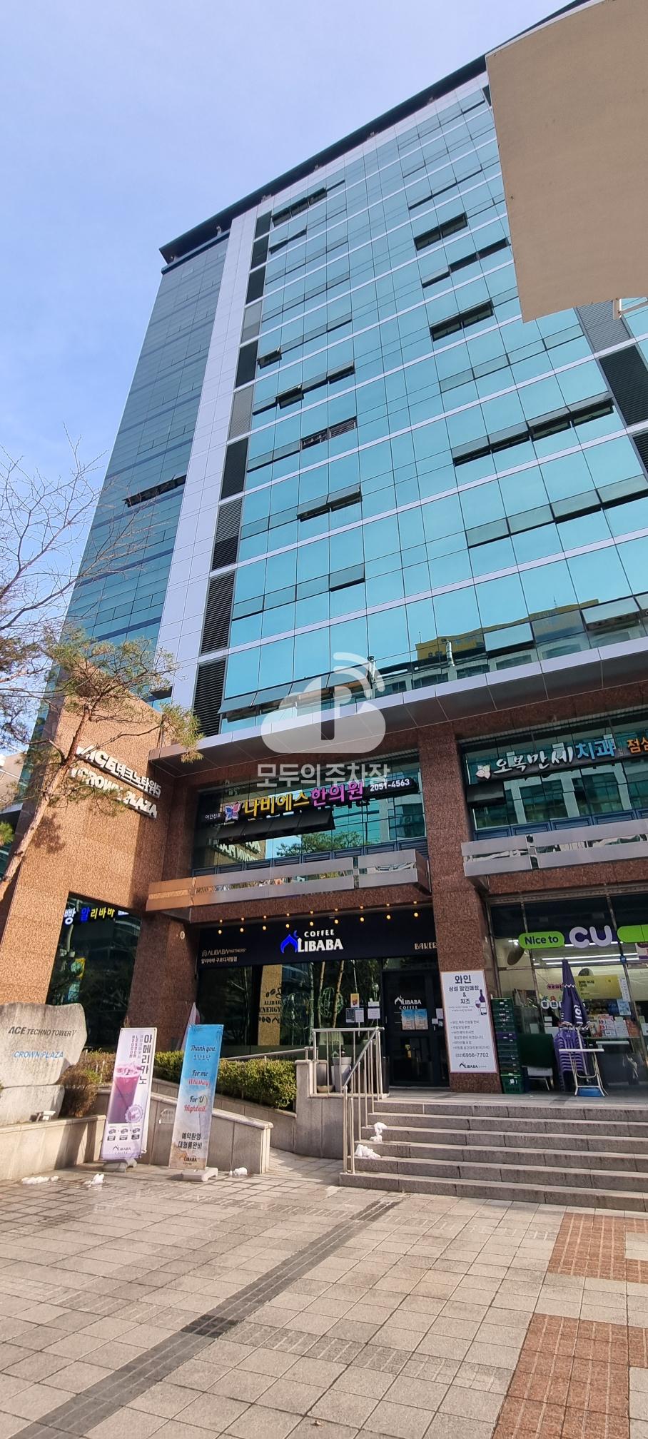 에이스테크노 타워5차 주차장 이미지 1