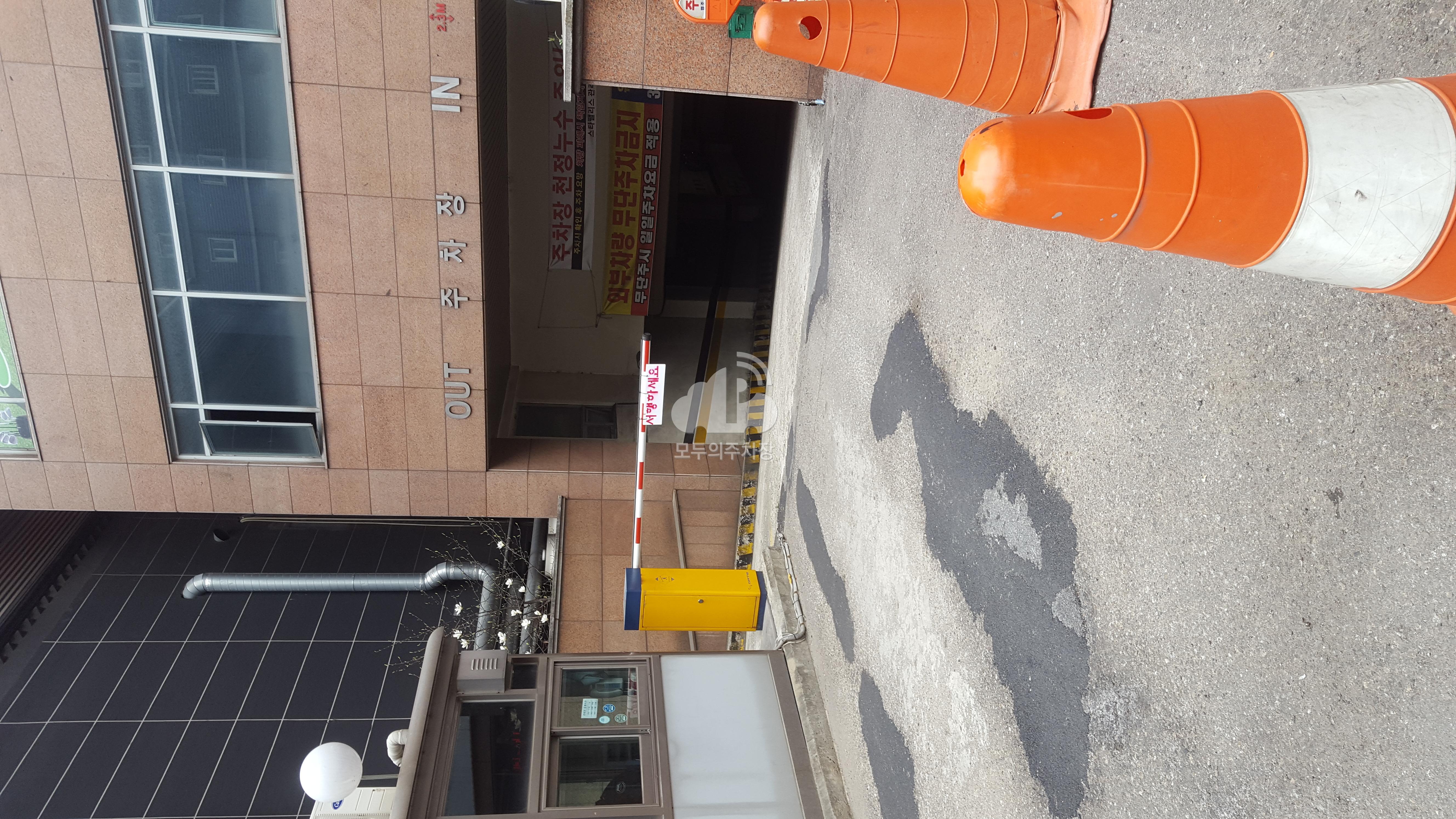 스타팰리스 주차장 이미지 2