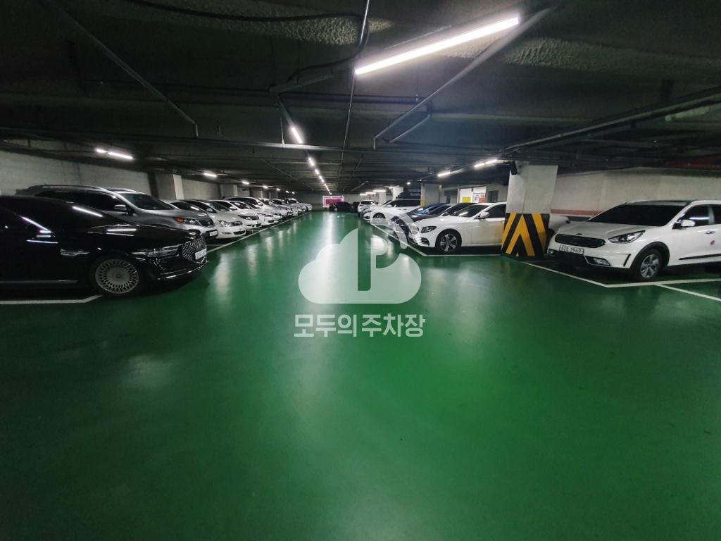 가나베스트타운 민영 주차장 이미지 4
