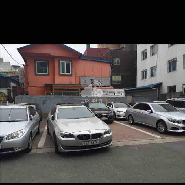 24시 주차장 이미지 1