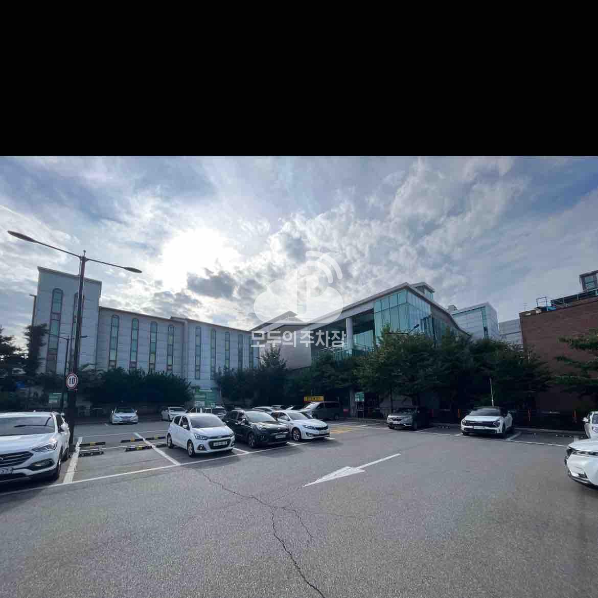 향남읍 행정리 공영 주차장 이미지 3