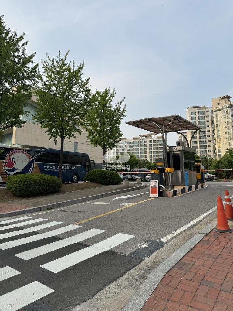 하남역사물관 공영 주차장 이미지 1