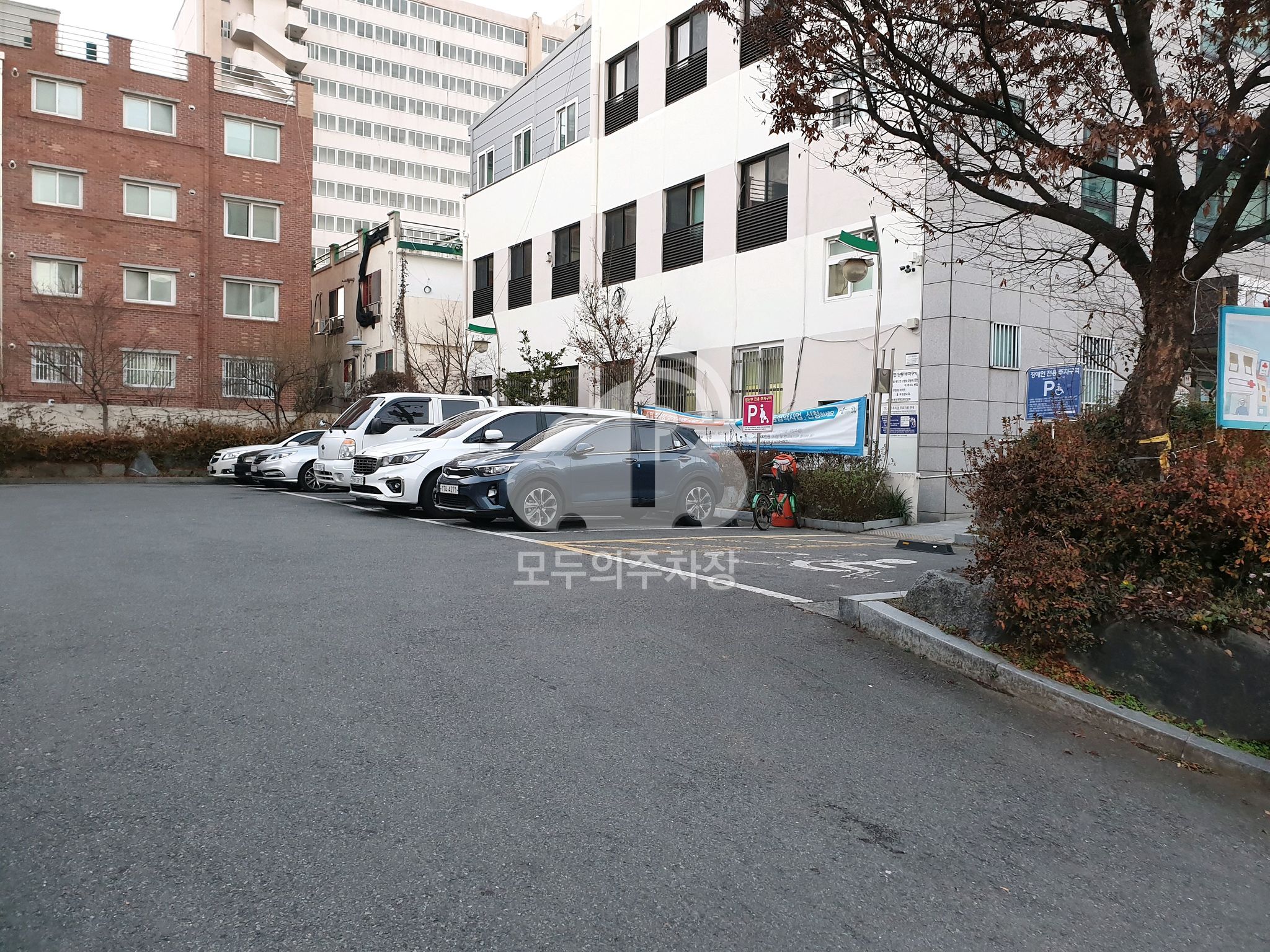 오치1동주민센터 주차장 이미지 1