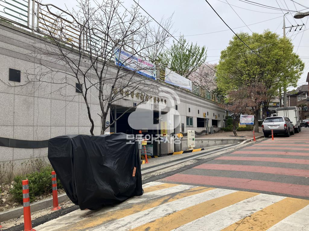 관교동 제2 공영 주차장 이미지 1