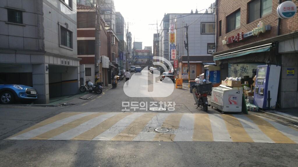 강남 민영 주차장 이미지 1