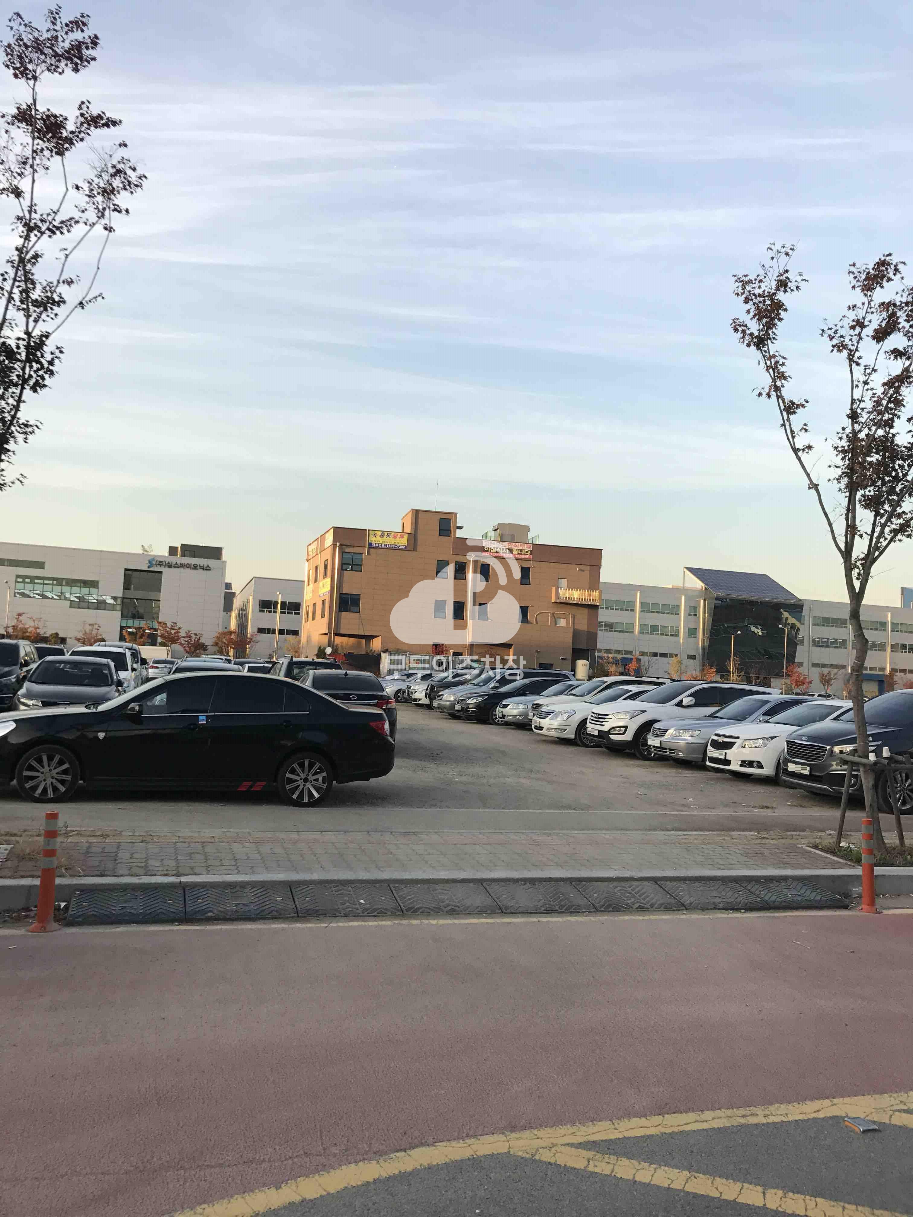 임시 공영 주차장 이미지 1