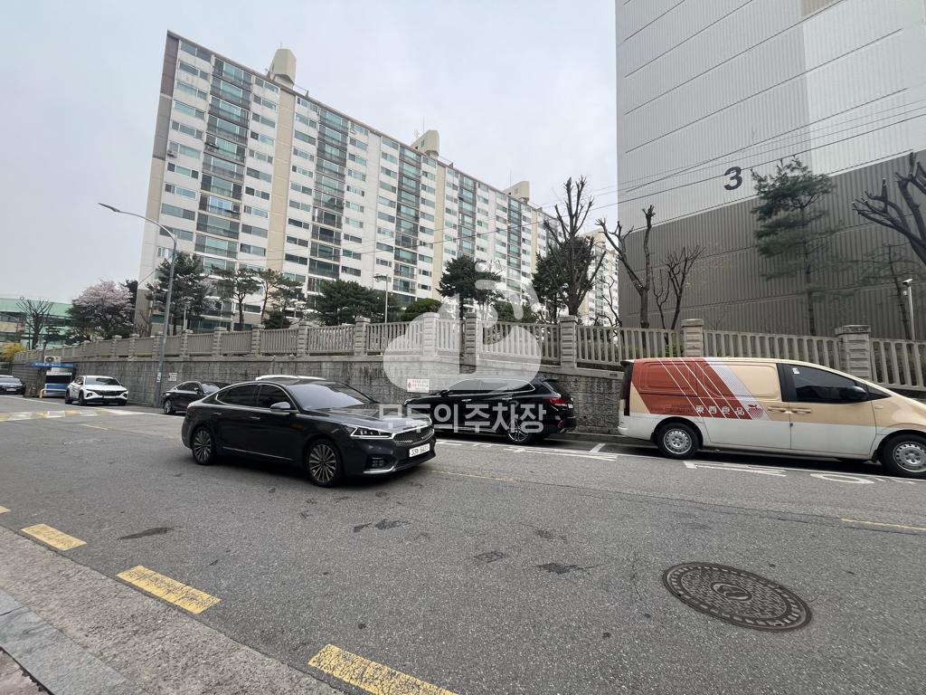 한신동성아파트 노상 공영 주차장 이미지 4