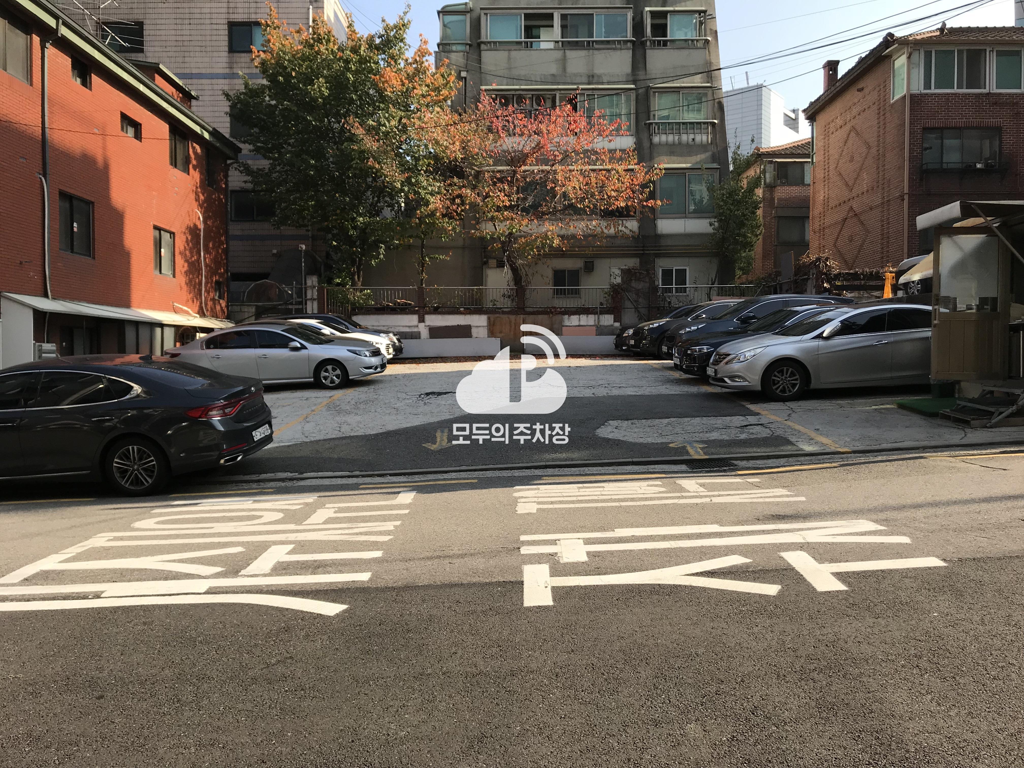 국제 민영 주차장 이미지 2