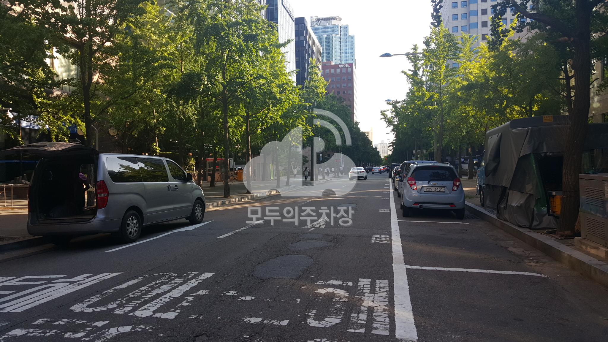 한국거래소 앞 노상 공영 주차장 이미지 1