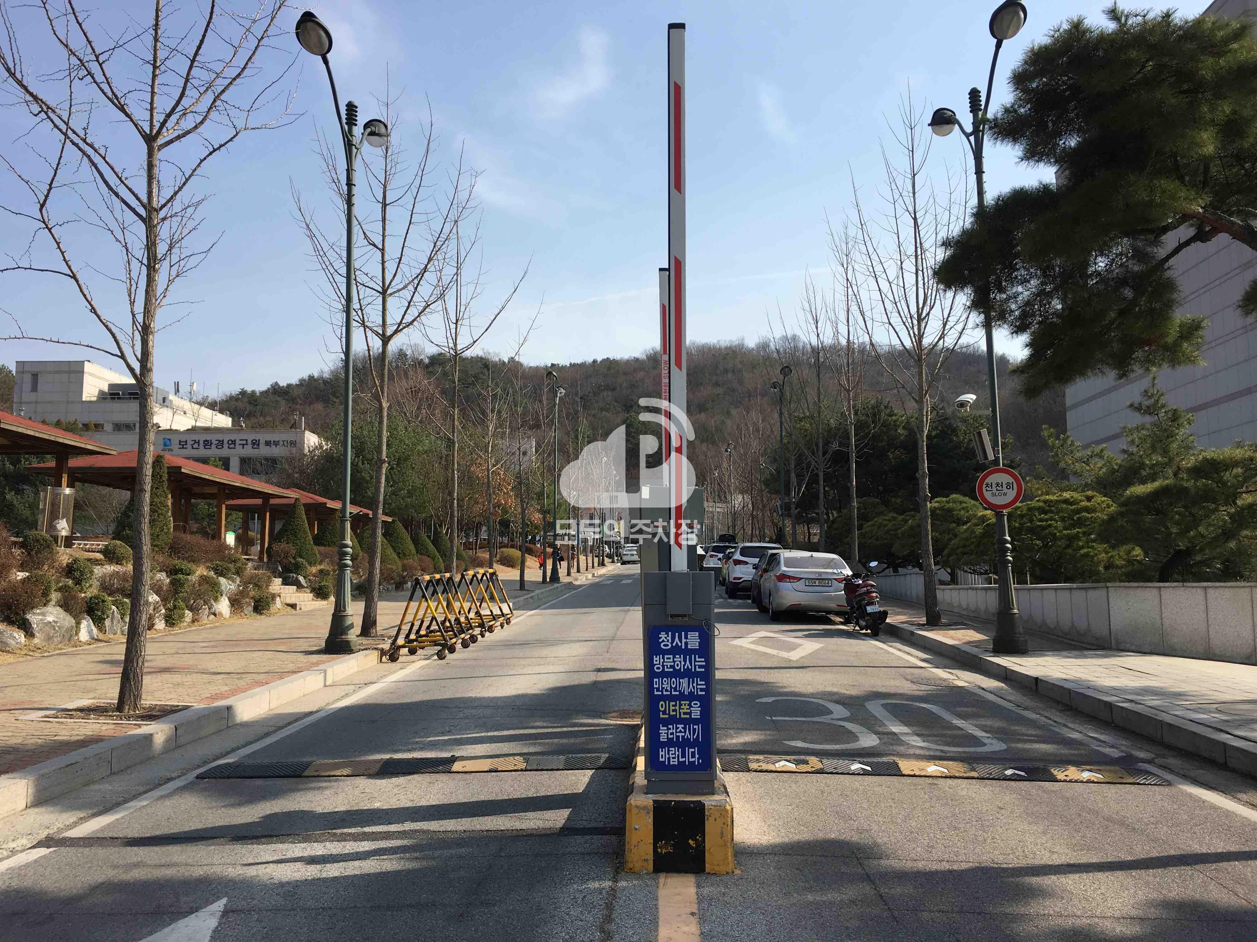 경기도청 북부청사 주차장 이미지 1