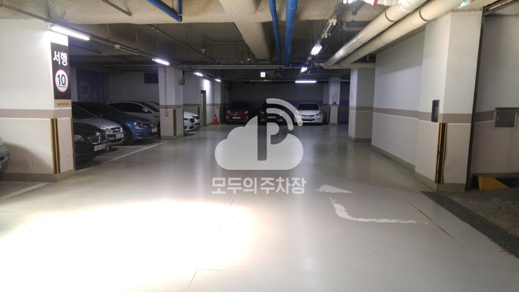 엘리치안 민영 주차장 이미지 5