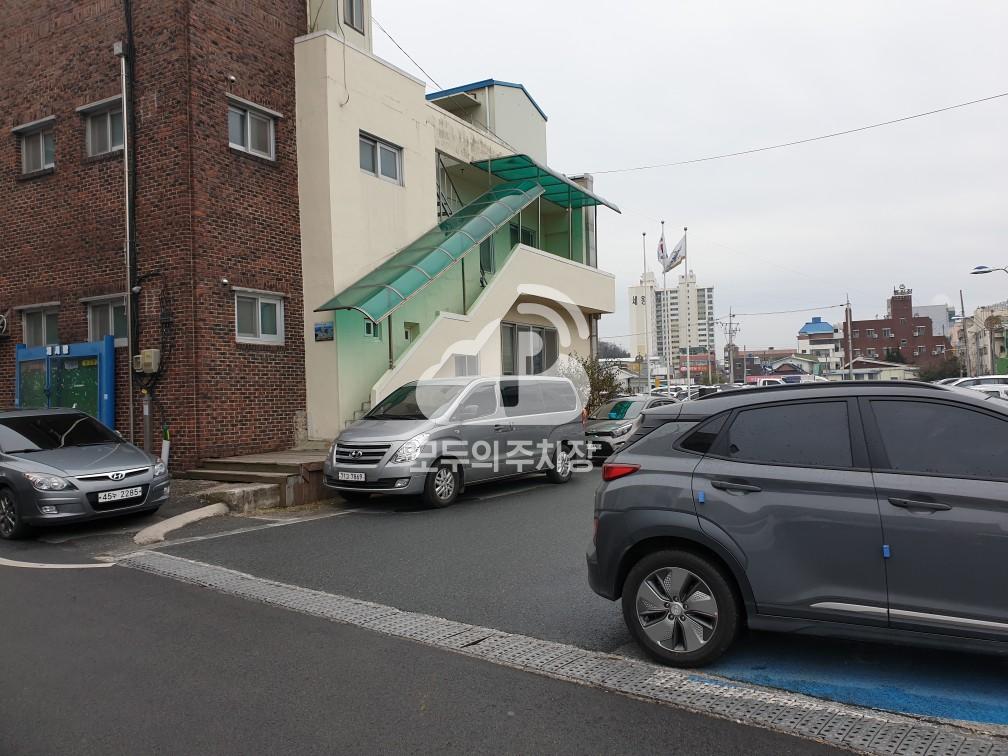 성북동 제1 공영 주차장 이미지 1