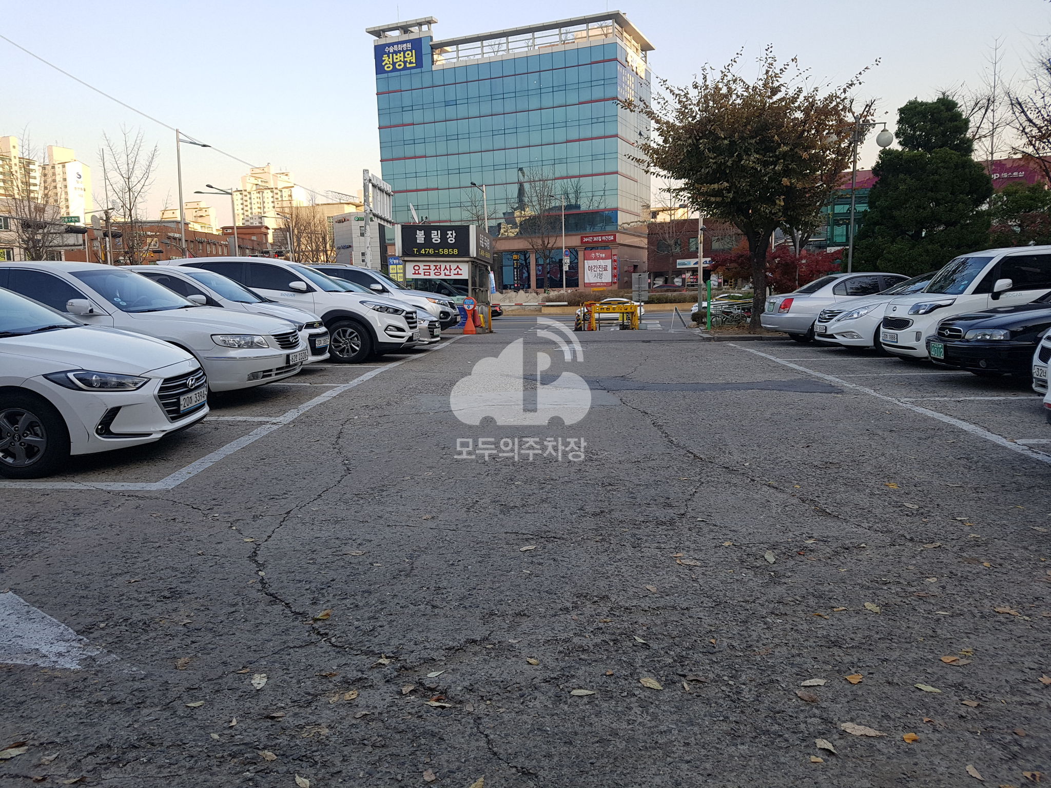 주차장 사진