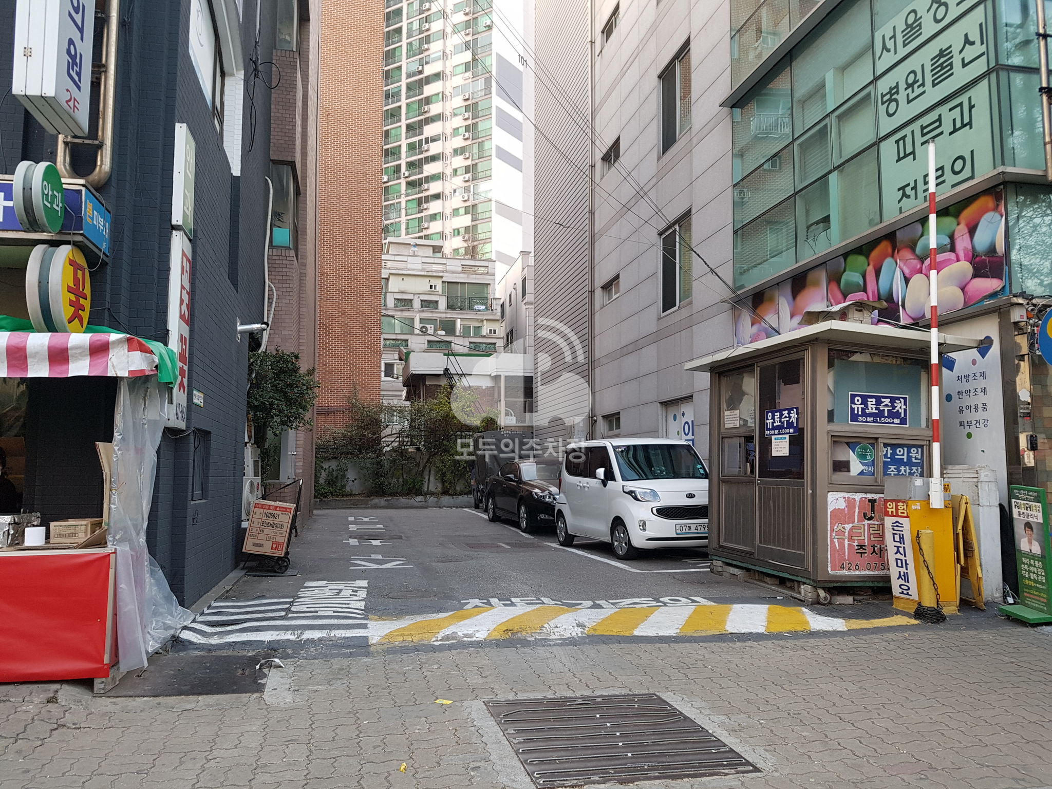 주차장 사진