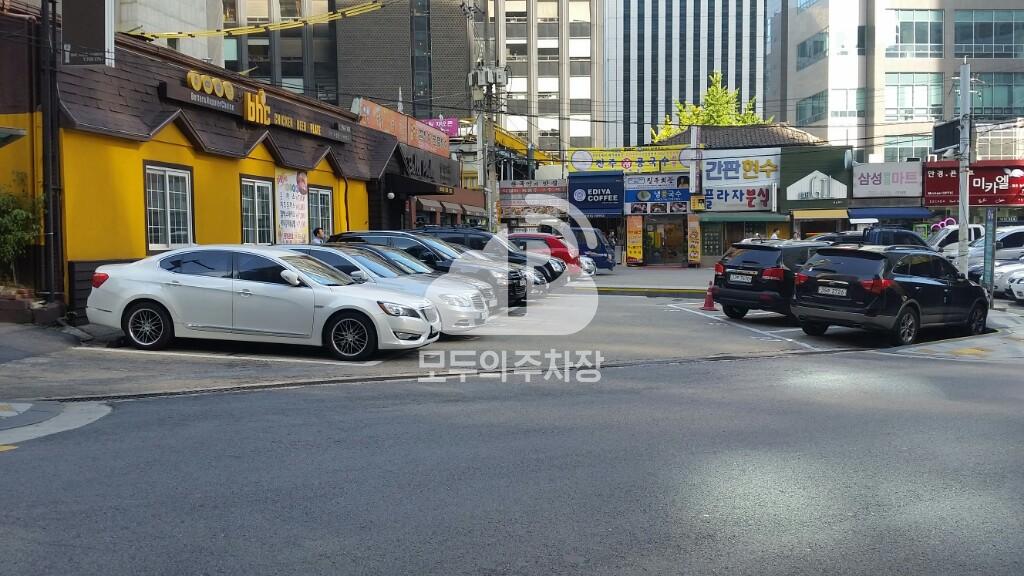 서소문삼성생명 뒤 공영 주차장 이미지 3
